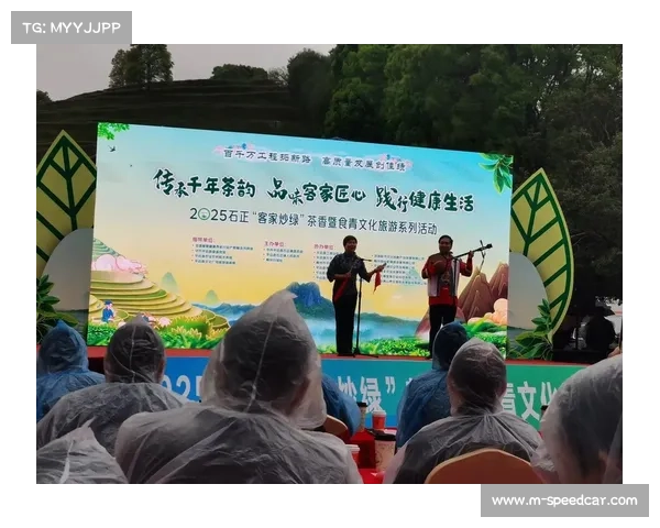南雄咏春冠军返乡创办非遗传承基地 助力丹霞山文化振兴 南雄咏春冠军返乡创办非遗传承基地 助力丹霞山文化振兴